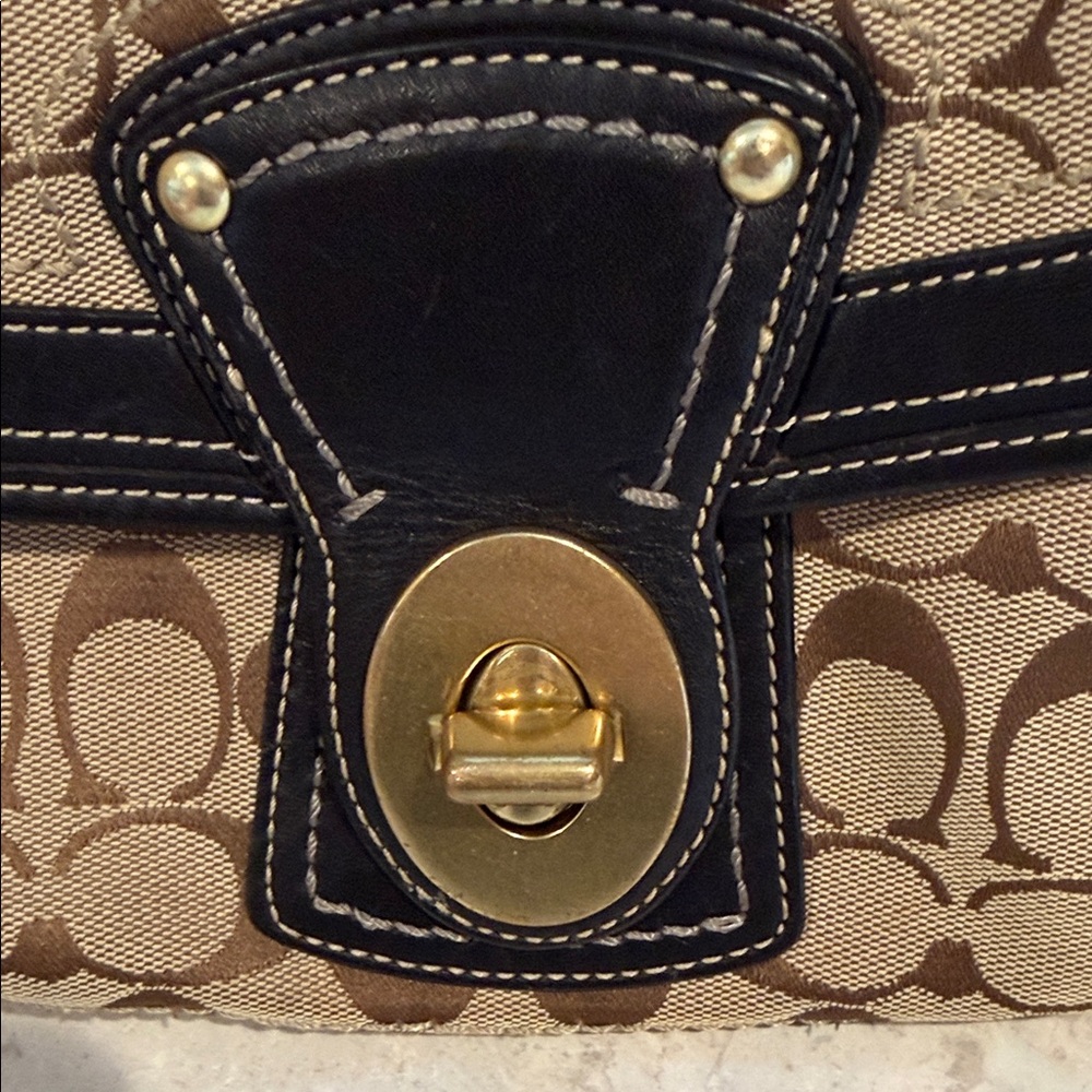 Coach Brown Signature Canvas Shoulder Bag with Black Trim - Picture 2 of 15